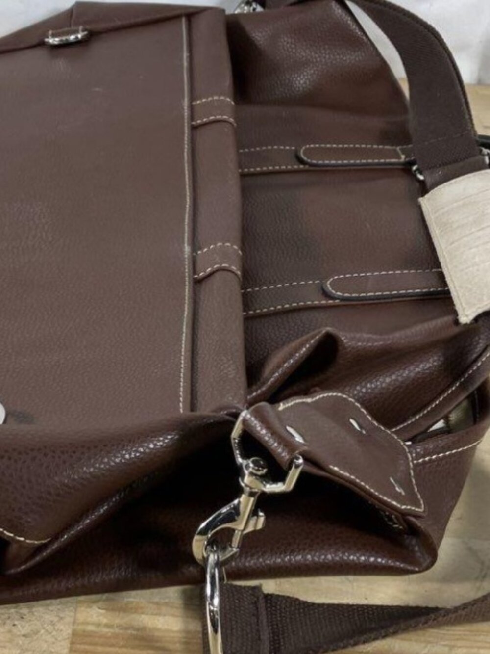$795 Barrington 360 Brown Pebbled Duffle Weekender Carry On Travel Bag Unixex - Picture 8 of 12